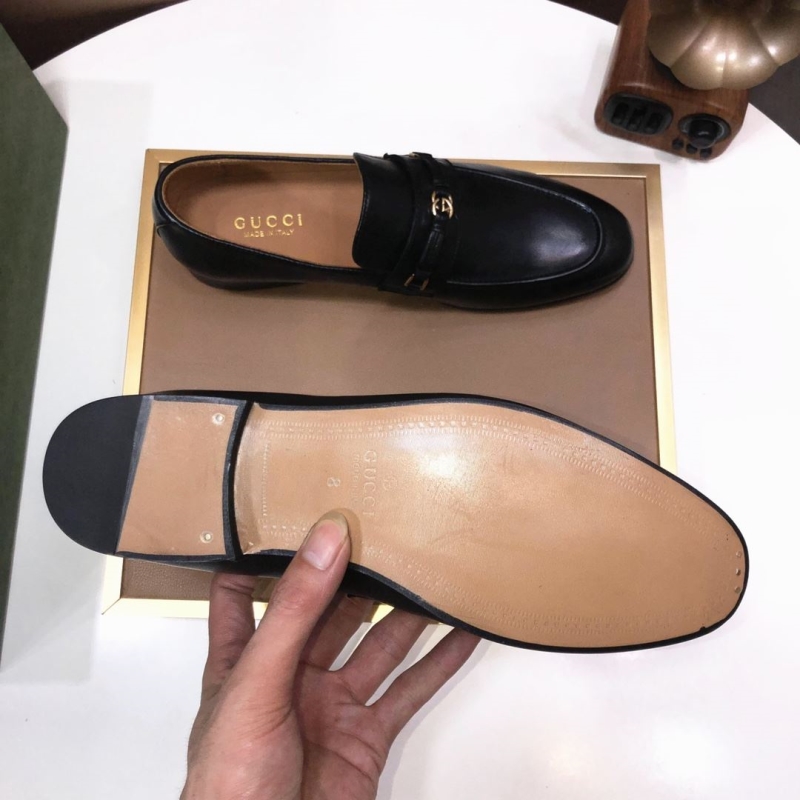 Gucci Leather Shoes